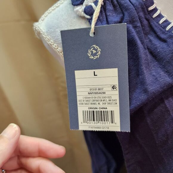 Universal Thread Navy Blue Surplice Tank Top Size Large - Picture 7 of 9